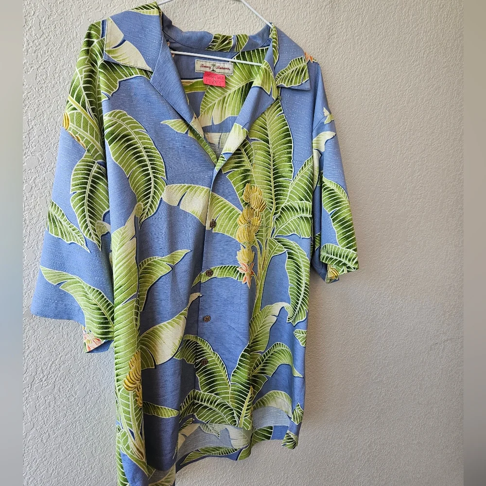 Tommy Bahama Hawaiian Aloha Men's Button-Up Shirt Size Large - Picture 9 of 15